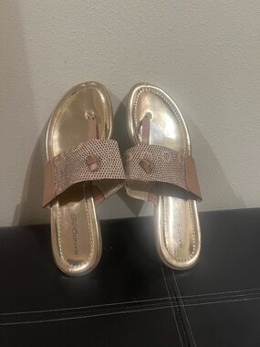 Bandolino Gold Metallic Slide Sandals with Taupe fauxSnakeskin Strap.